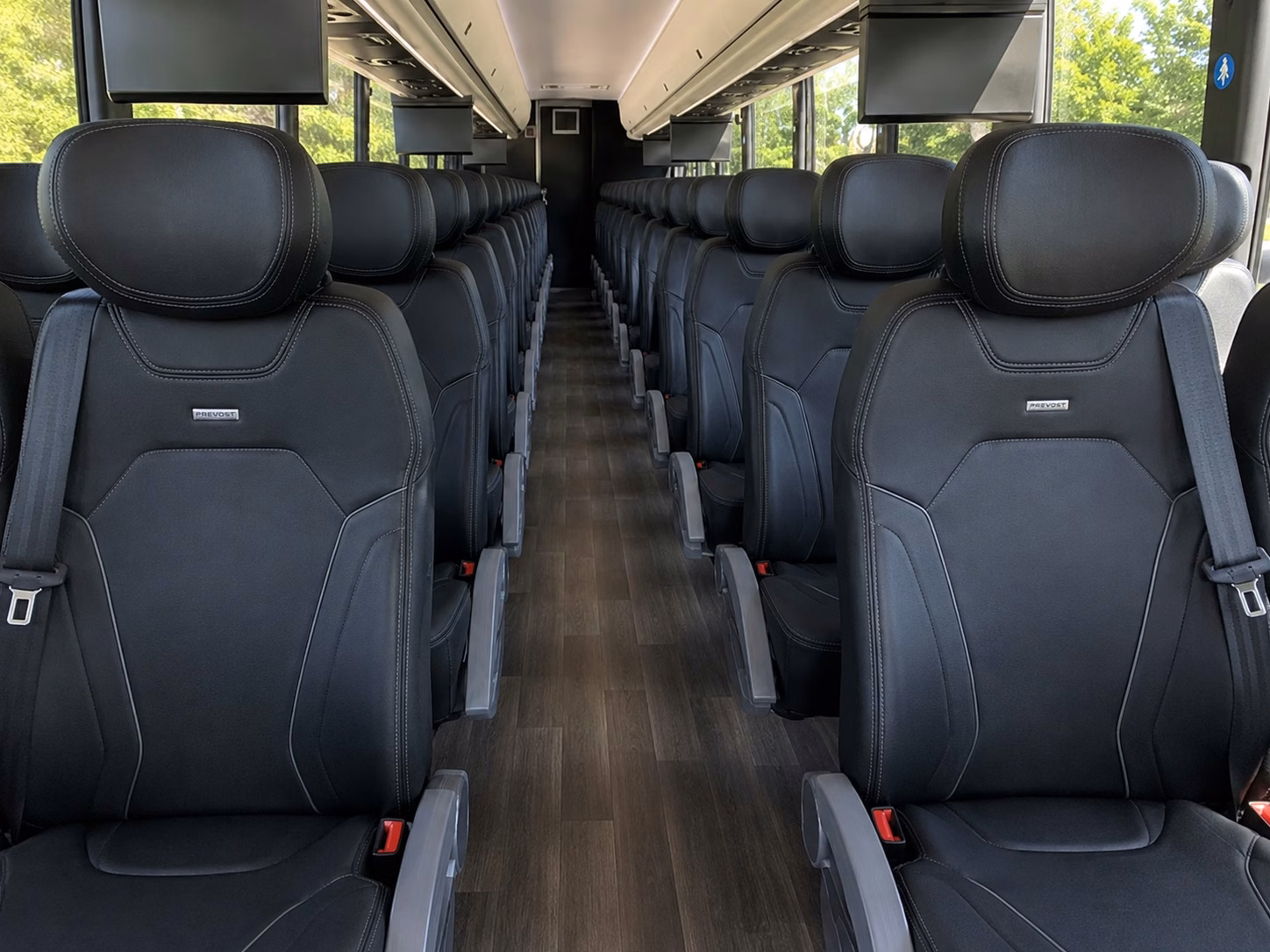 airport and long distance wedding guest transportation in riverside