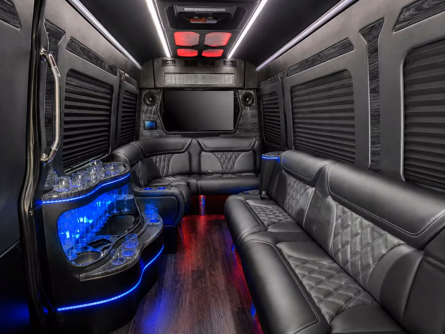 airport transfers and deployment shuttles from riverside